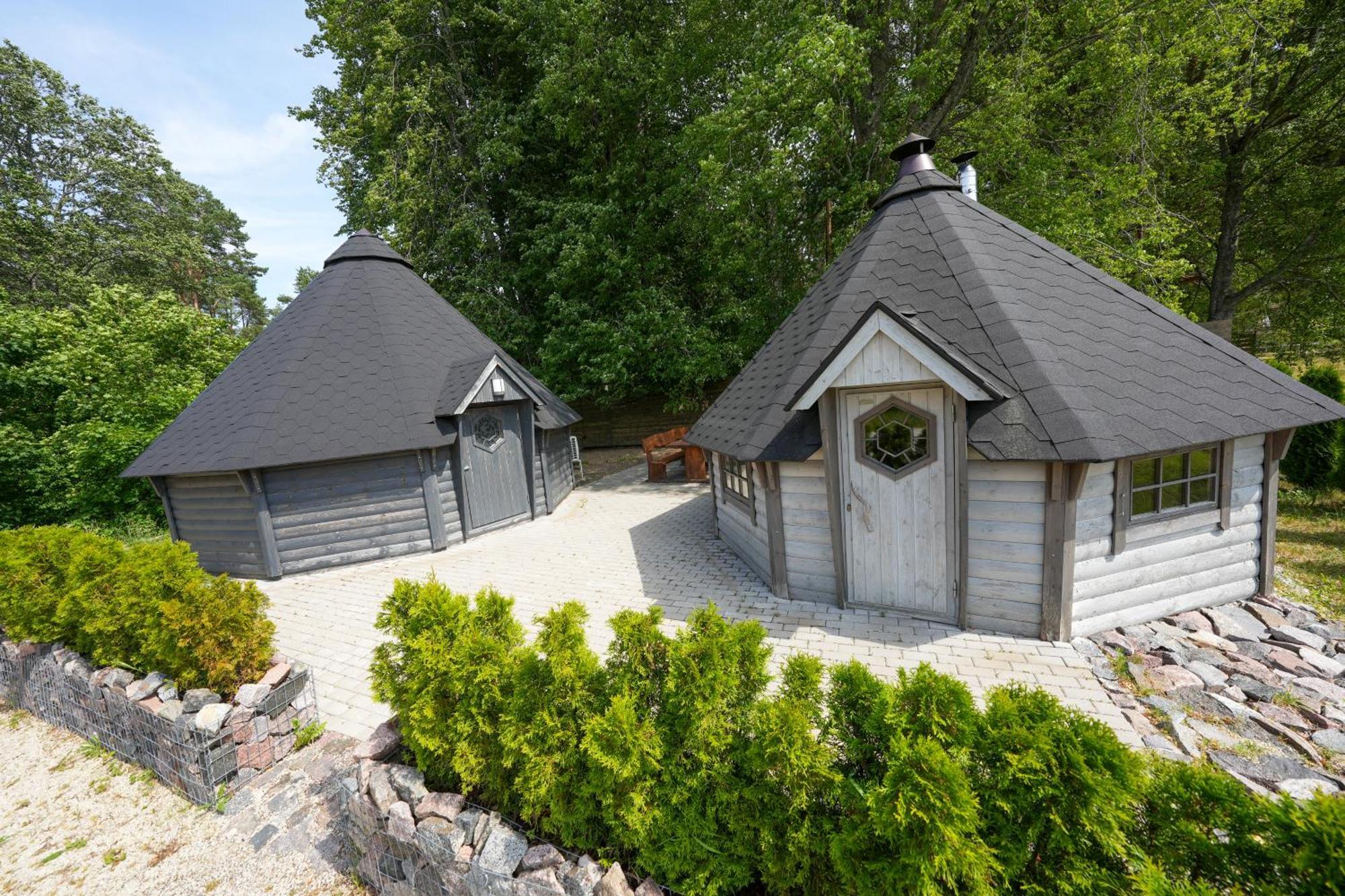 Reiu Holiday Centre Paikuse Exterior photo